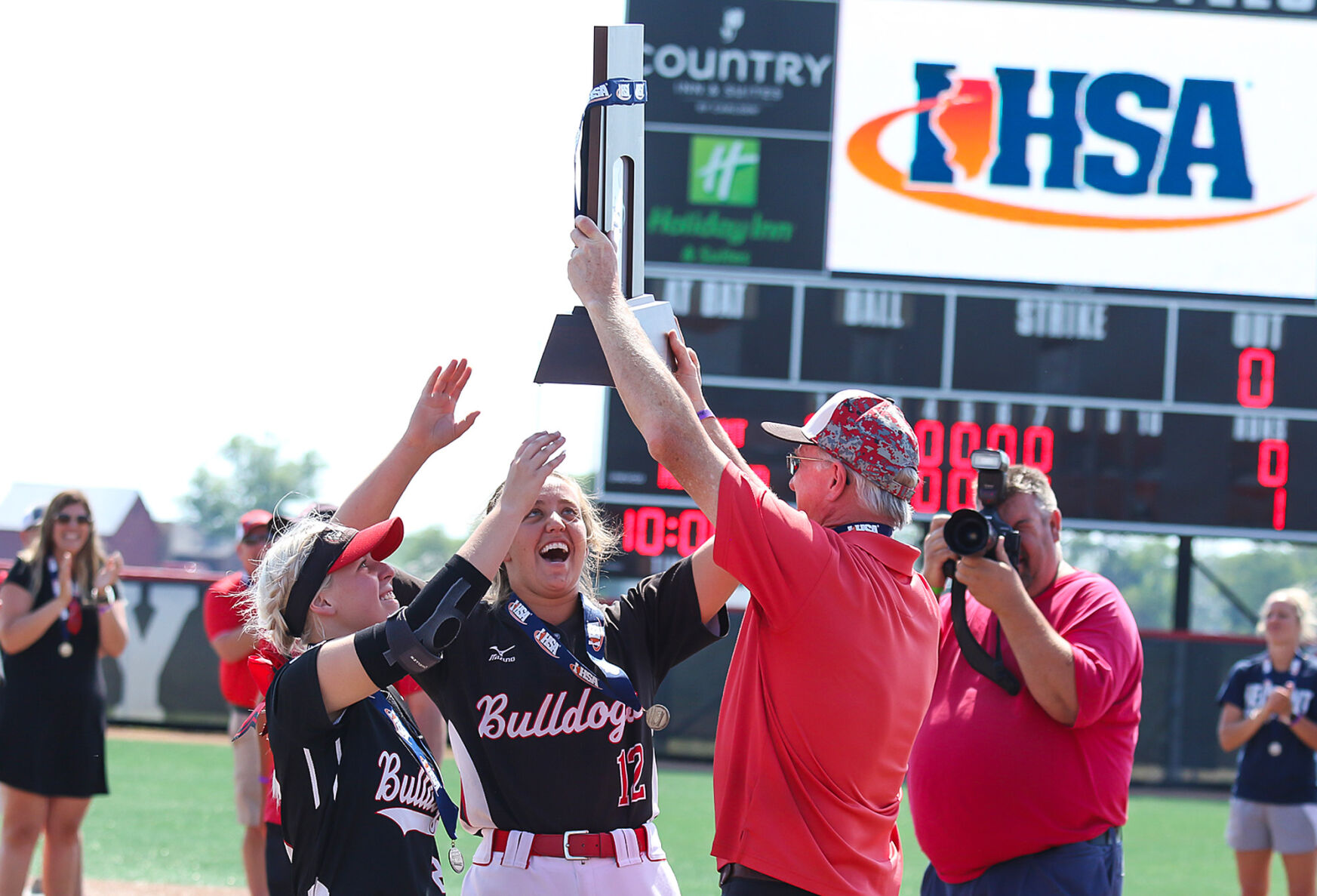 Highland vs. Lemont softball